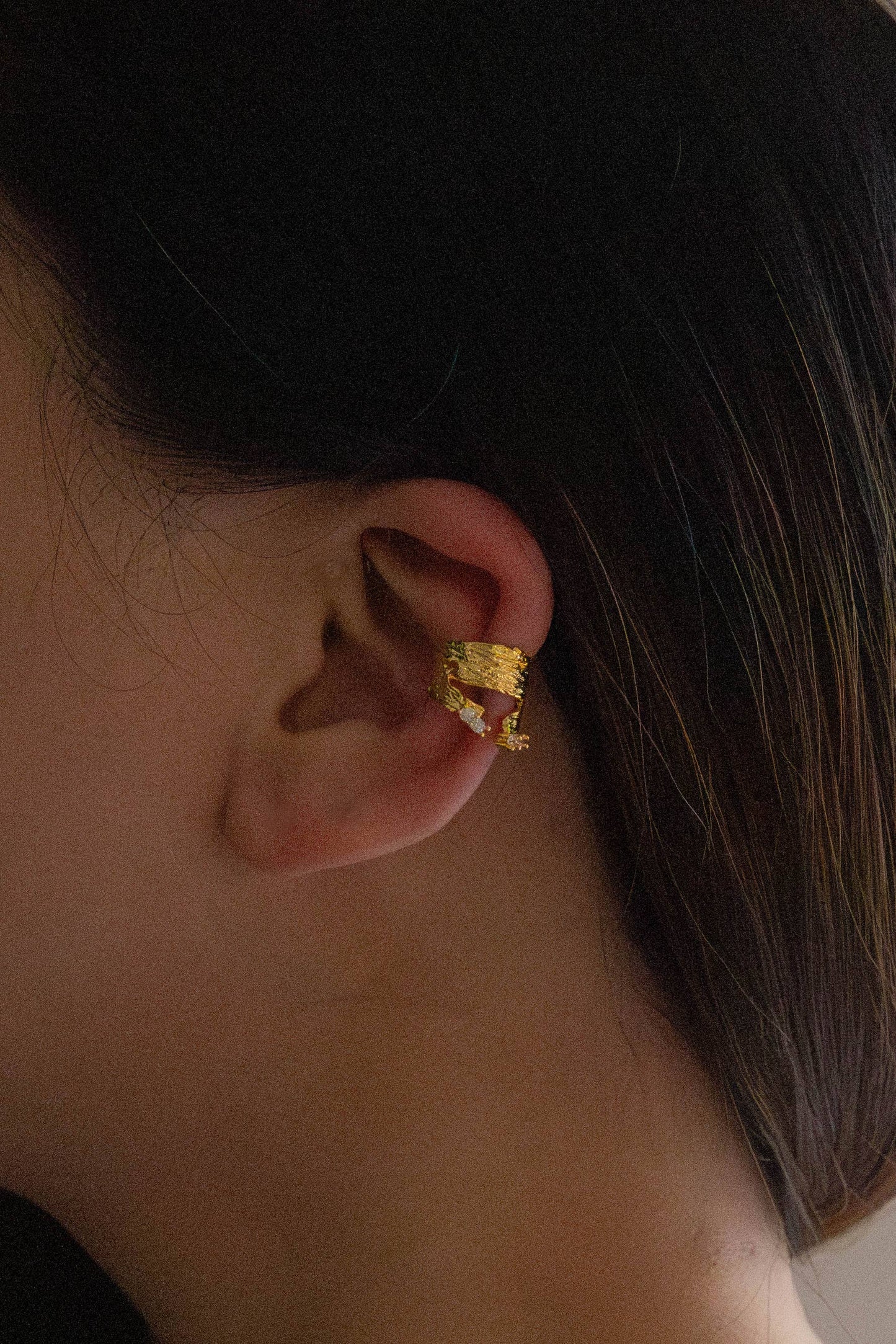 Lovoda Modern Art Cuff Earring