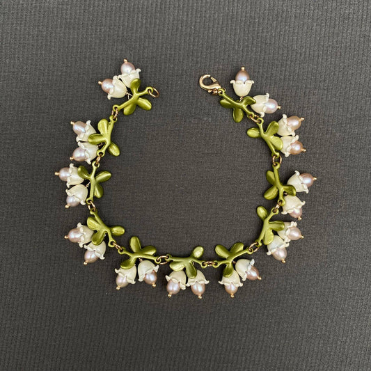 Mio Queena Freshwater Pearl Lily of The Valley Bracelet