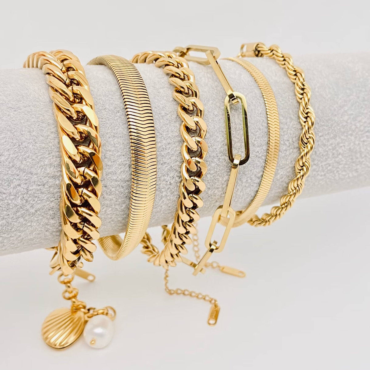 Mio Queena Bracelets - 18K Gold Plated