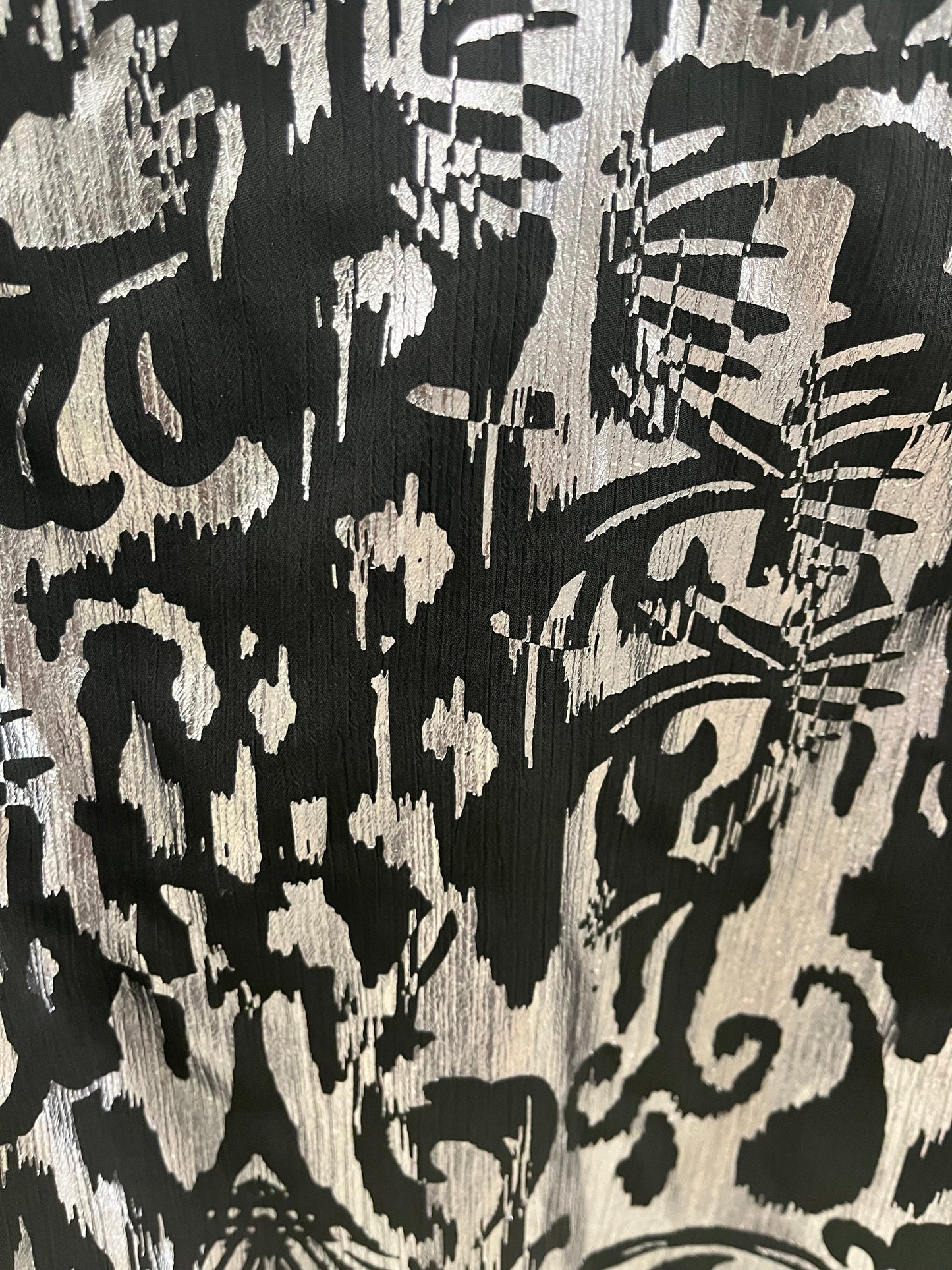 1.State Sleigh It Blouse - Blk/Silver