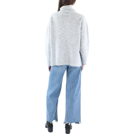 Vigoss Ribbed Sideslit Turtleneck Sweater - Light Gray