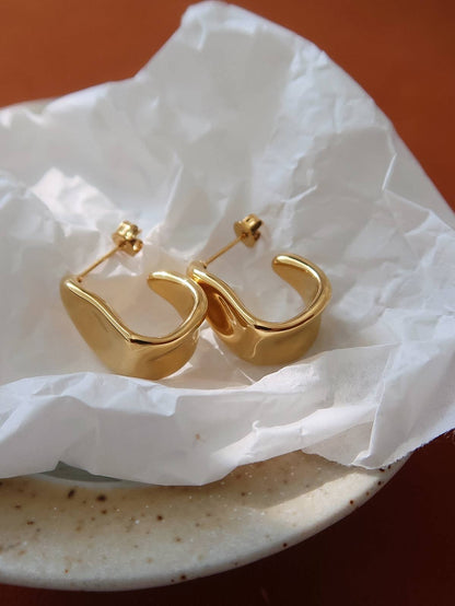 FM Ninelle Sculpted Wave Hoop Earrings - 18K Gold Plated