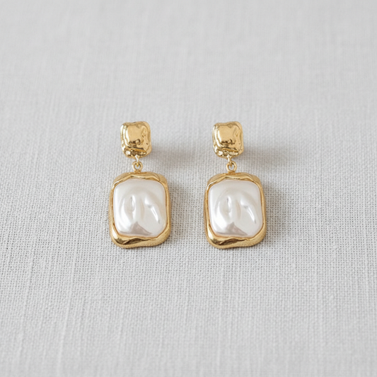 CD Vintage Pearl Zirconia Earrings - Gold