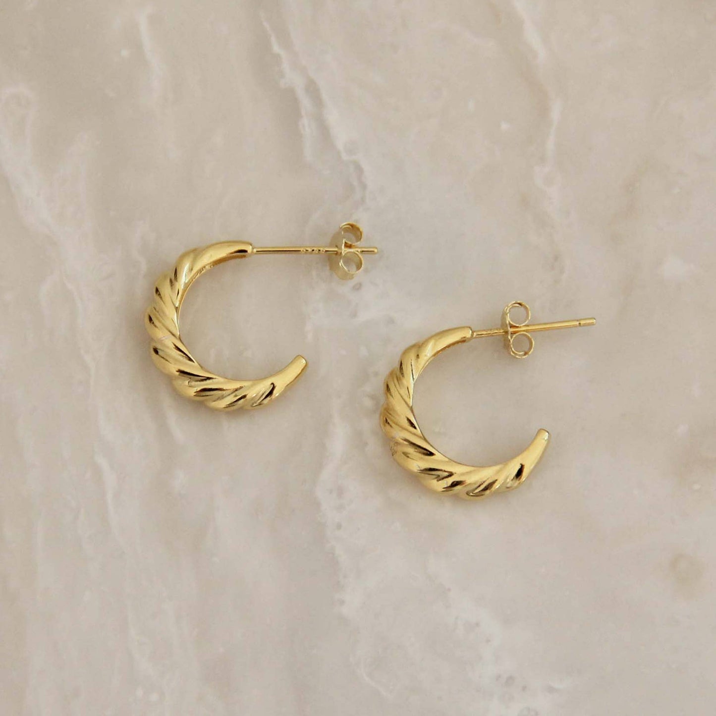 Yvonne Semi Hoops