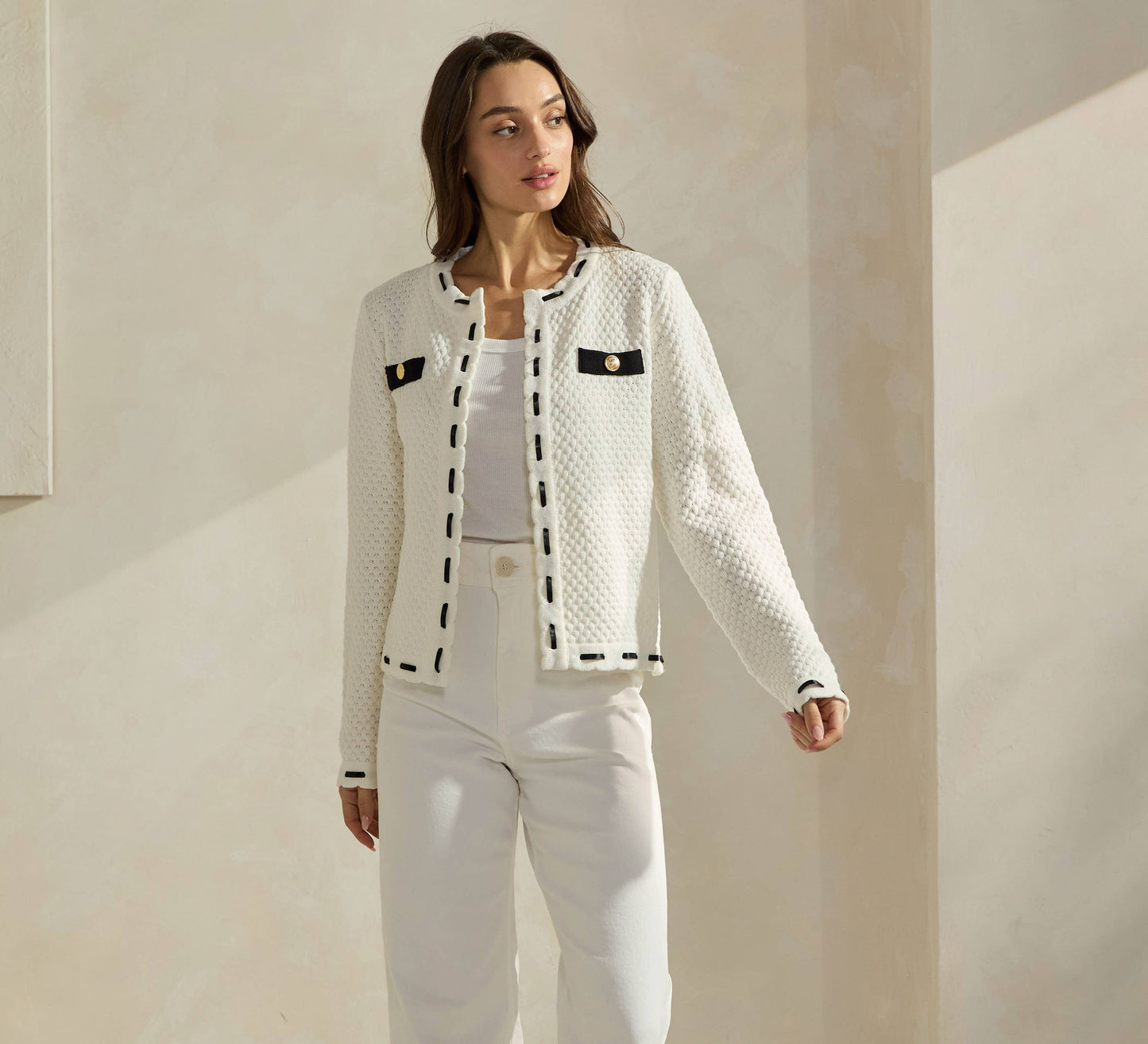 Able Contrast Trim Cardigan - Wht/Blk