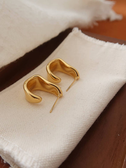 FM Ninelle Sculpted Wave Hoop Earrings - 18K Gold Plated