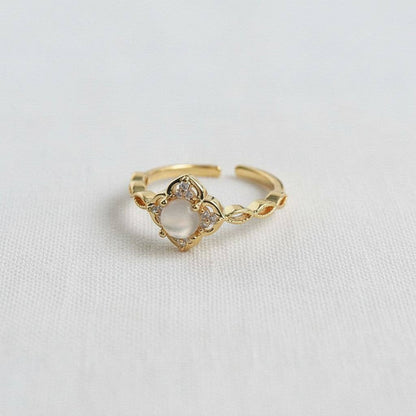 Vintage Inspired Cat's Eye Stone Adjustable Ring