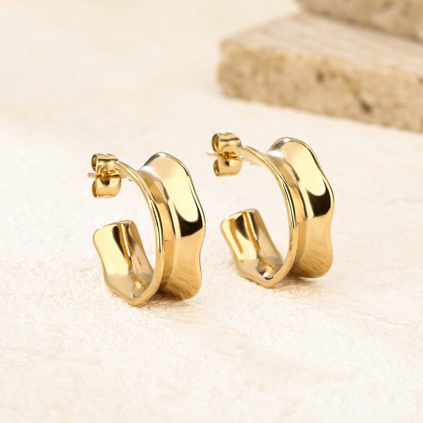 RB Chunky Gold Hoop Earrings - 18K Gold Plated