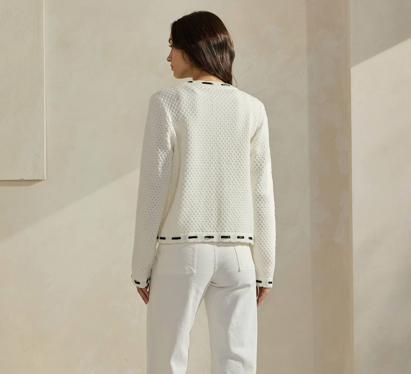 Able Contrast Trim Cardigan - Wht/Blk