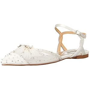 Badgley Mischka Karine Pointed Toe Flat - Wht 9