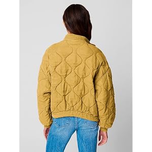 [BLANKNYC] Tencel Drop Shoulder Quilted Jacket - Salted Lime