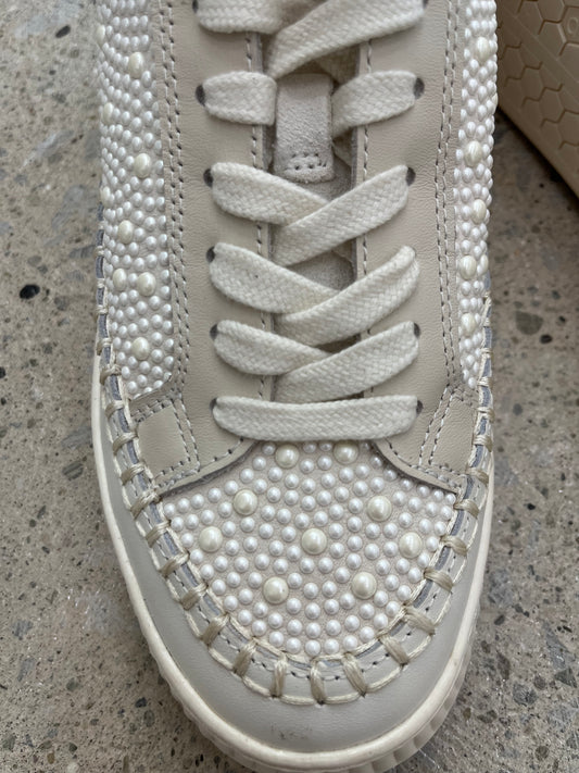 Dolce Vita Nicona Pearl Sneaker - Ivory 8