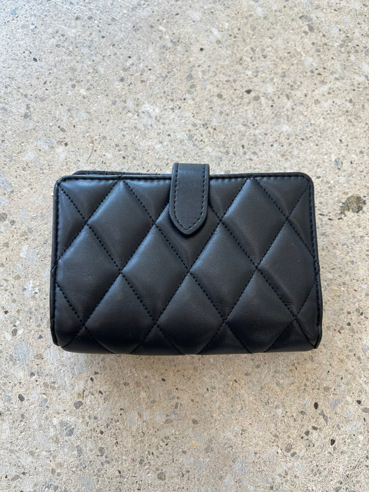 Pre-Loved Kate Spade SM Quilted Wallet