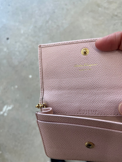 Pre-Loved Salvatore Ferragamo Keychain Wallet - Pink