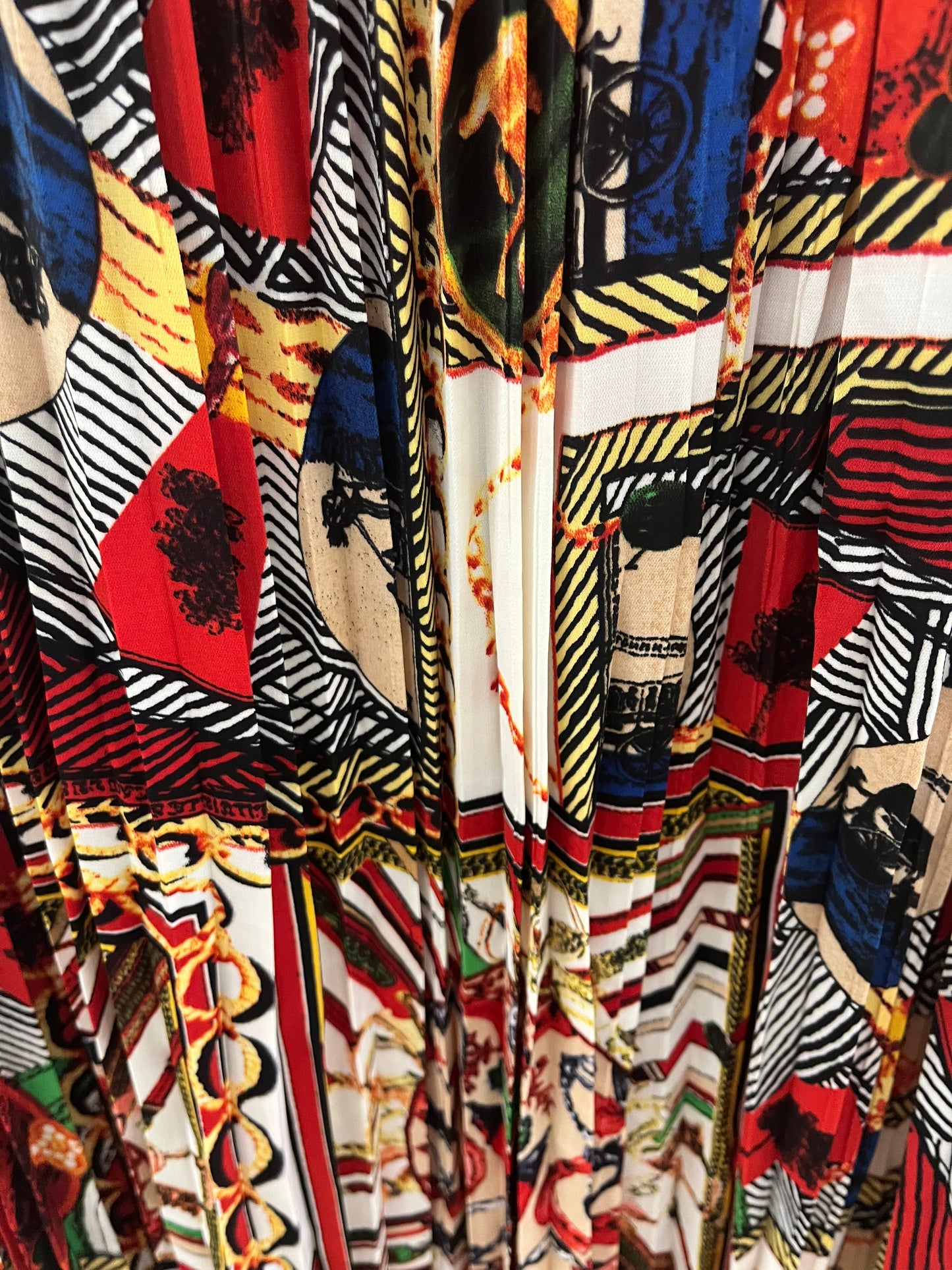 Gracia Pleated Printed Shift Dress - Multi