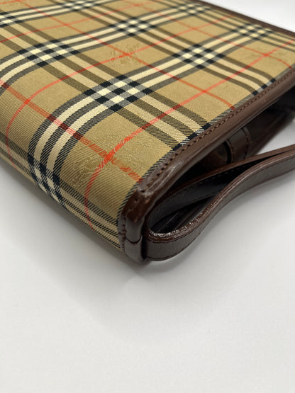 Pre-Loved Burberrys Nova Check Canvas Clutch - Brwn/Beige