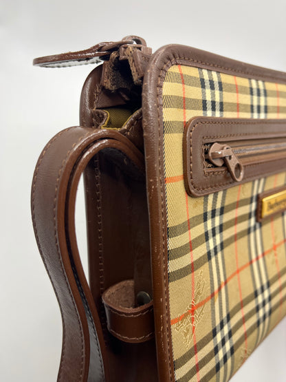 Pre-Loved Burberrys Nova Check Canvas Clutch - Brwn/Beige
