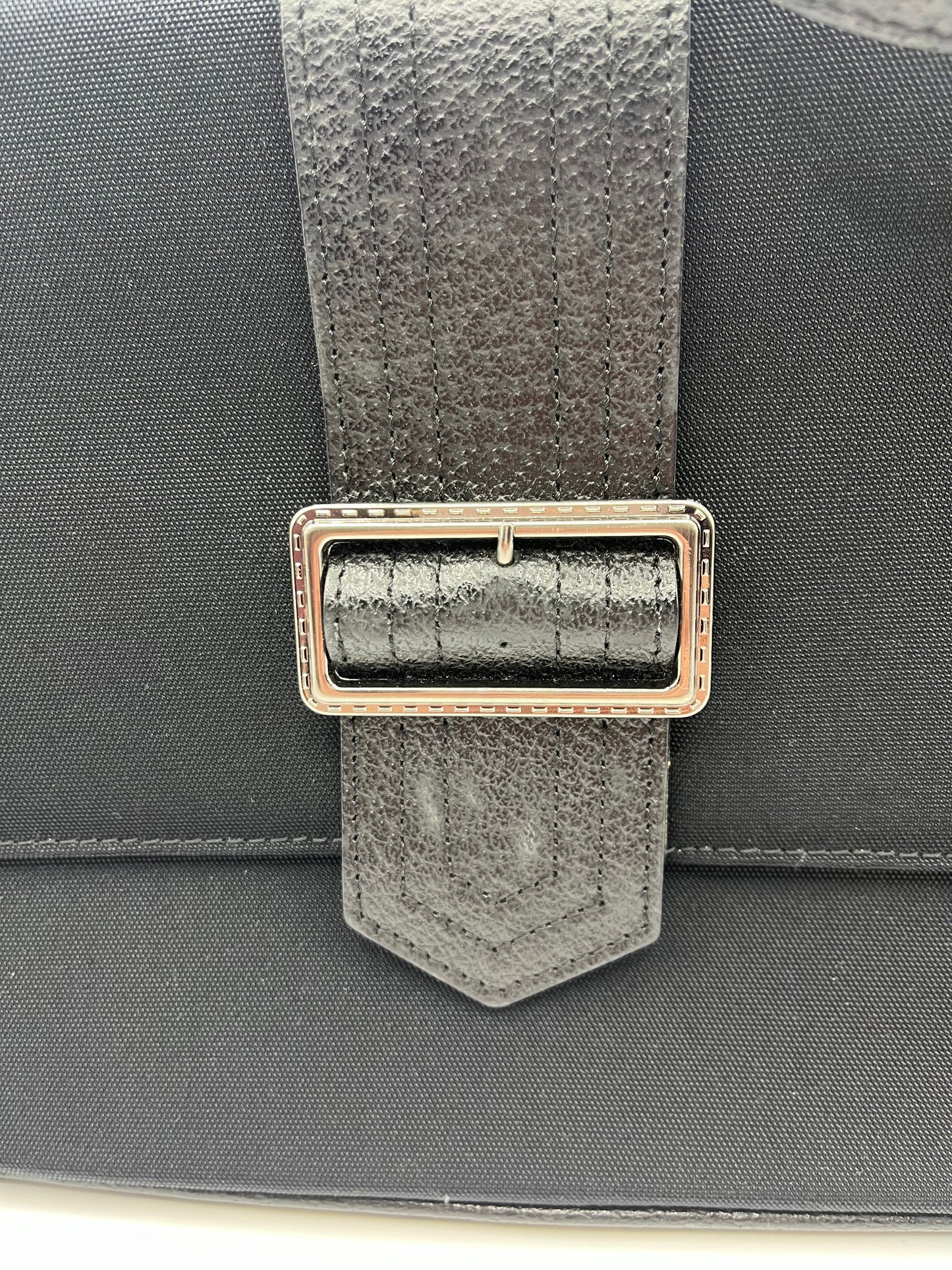 Pre-Loved Burberry Peekaboo Nylon Shoulder Bag - Blk