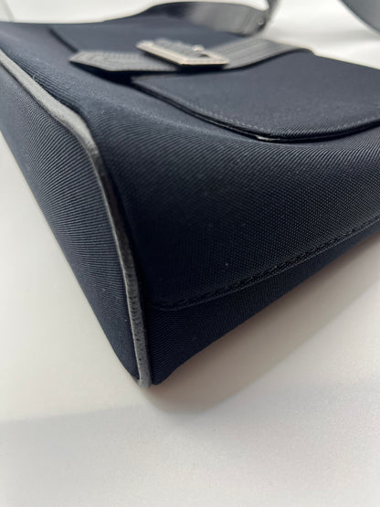 Pre-Loved Burberry Peekaboo Nylon Shoulder Bag - Blk