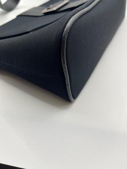 Pre-Loved Burberry Peekaboo Nylon Shoulder Bag - Blk