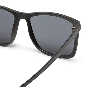 Le Specs Unisex Master Tamers Sunglasses - Matte Black/Smoke Mono