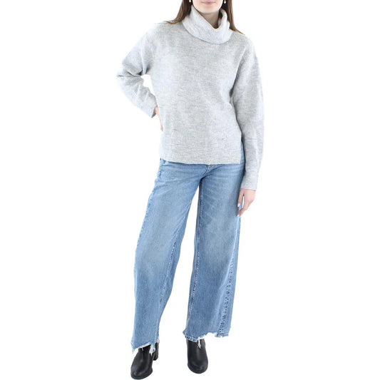 Vigoss Ribbed Sideslit Turtleneck Sweater - Light Gray