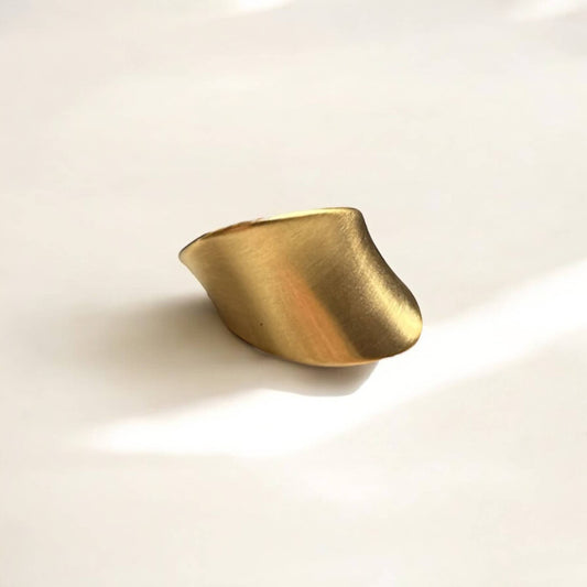 Nova Statement Ring