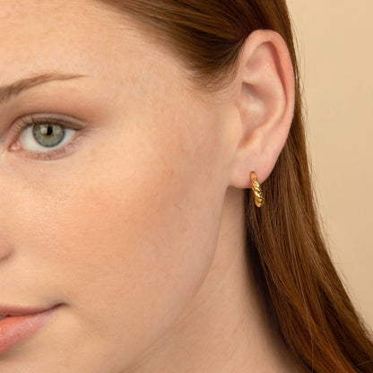 Yvonne Semi Hoops