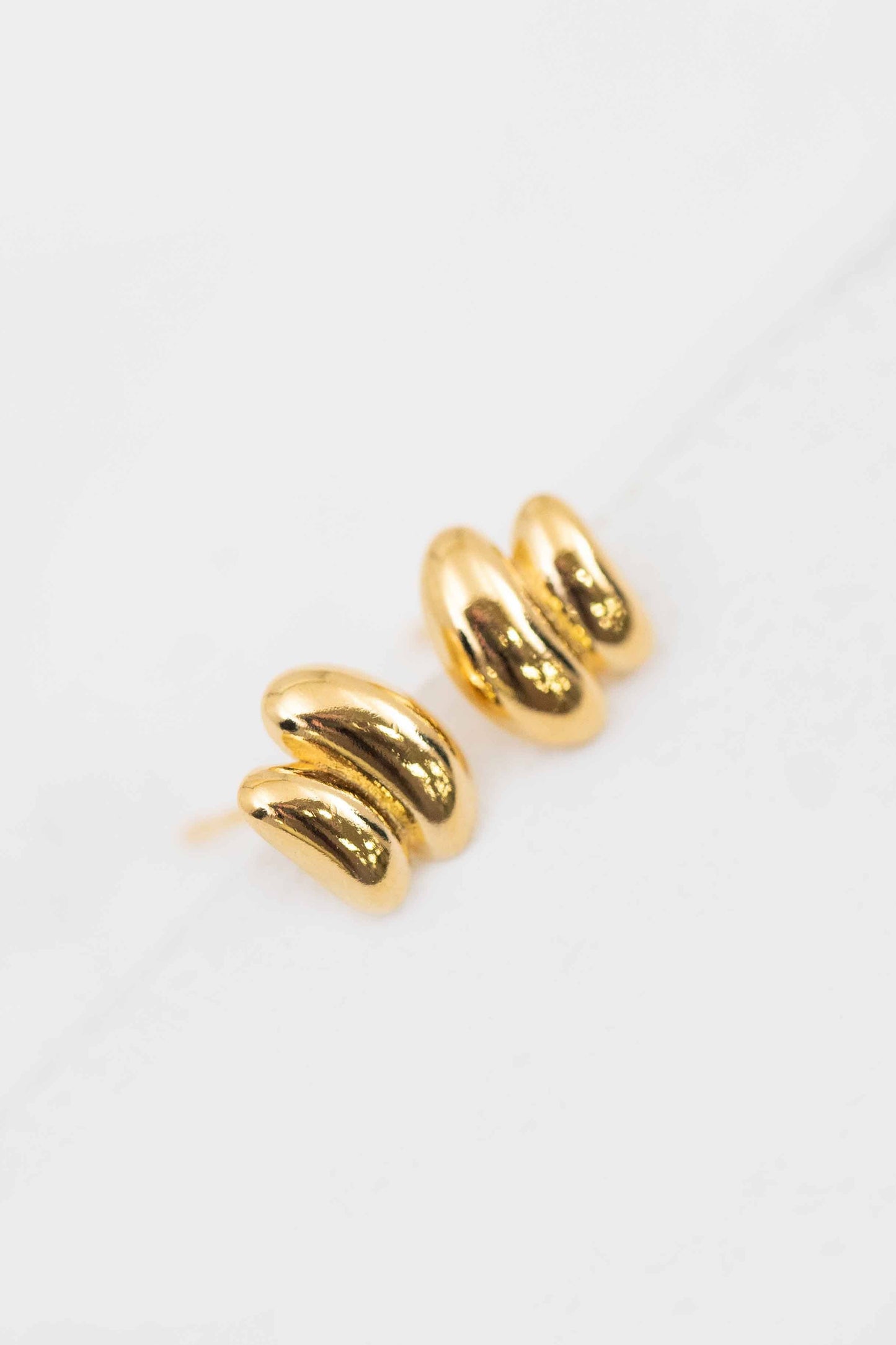 Lovoda Sculpted Curve Stud Earrings - 18K Gold Plated