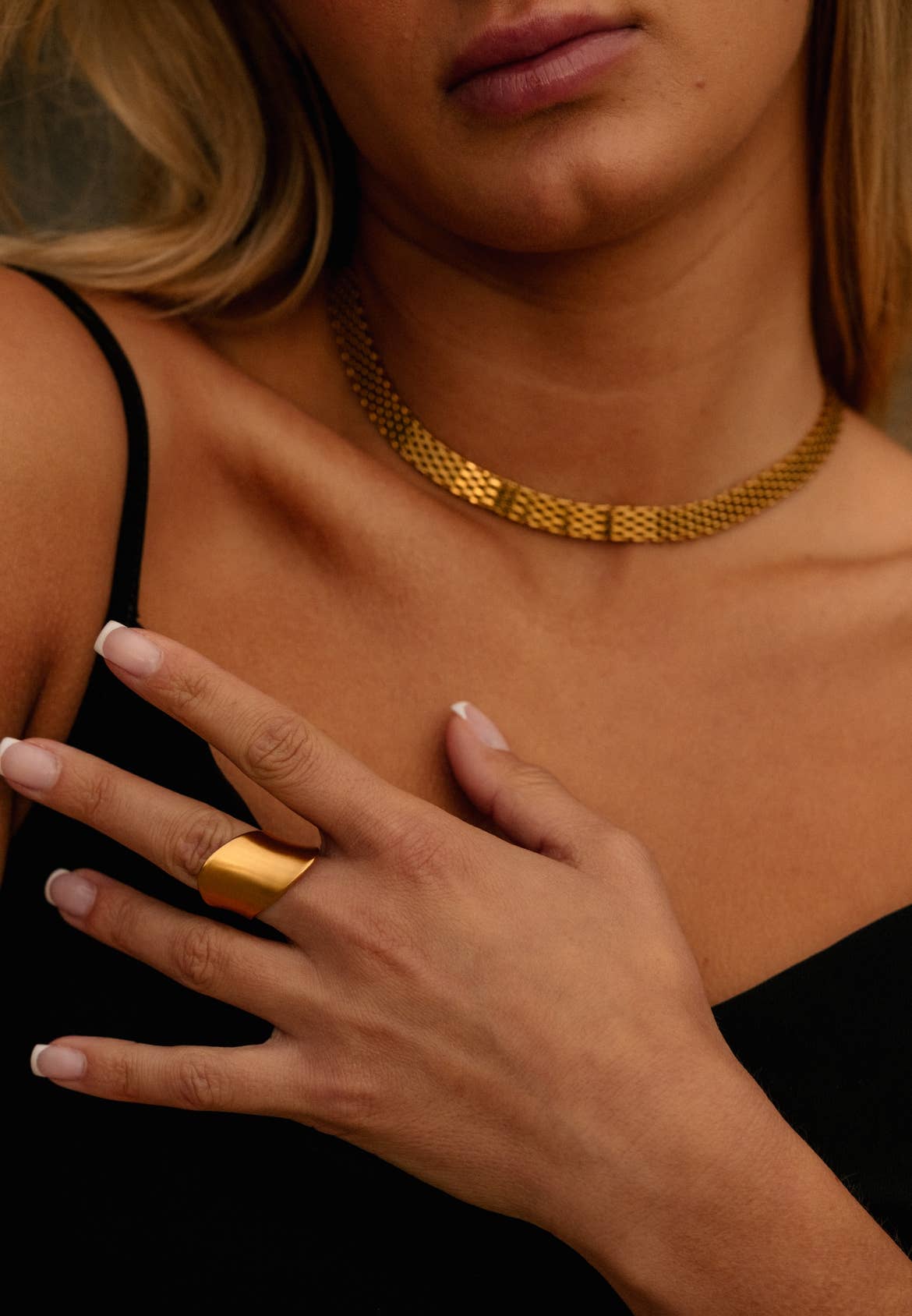Nova Statement Ring