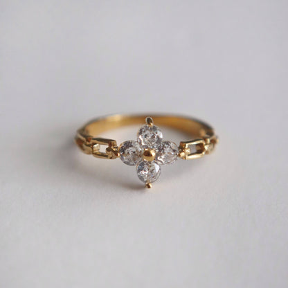 Jessa Clover Ring - Gold 7