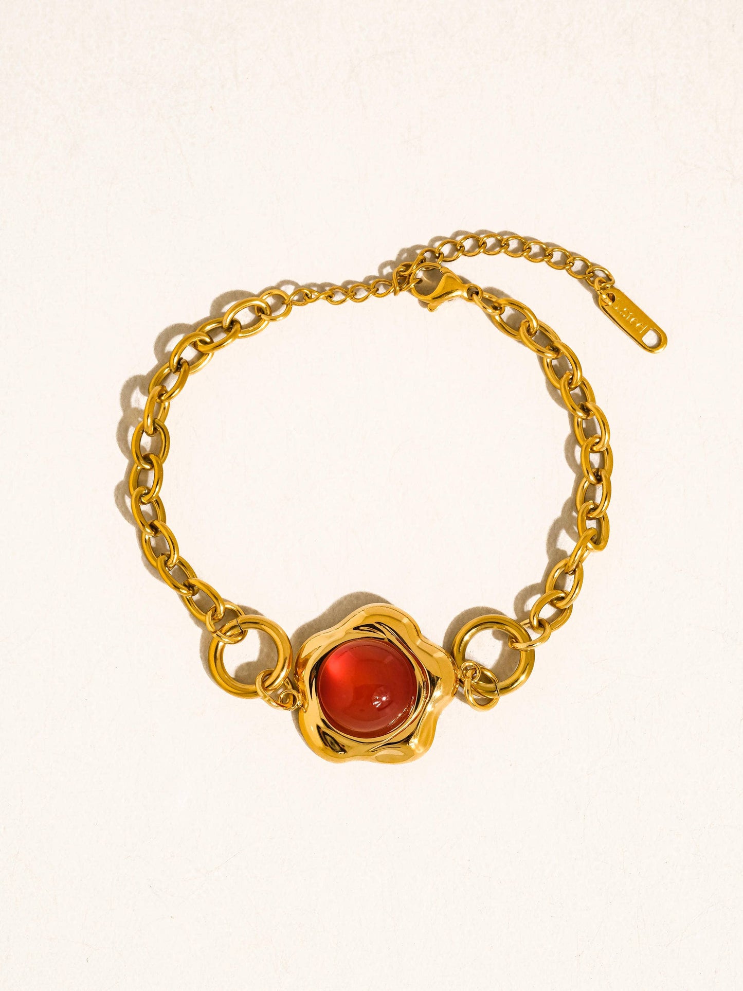 FM Plume Stone Bracelet - 18K Gold Plated/Red