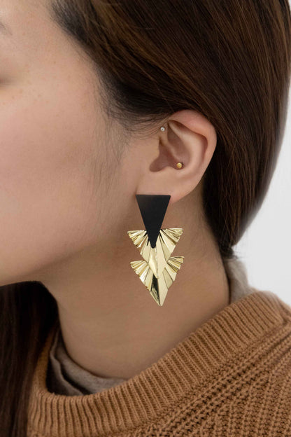 Lovoda Ruffled Gold Drop Earrings